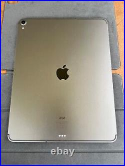 Apple iPad Pro 3rd Gen. 64GB, Wi-Fi + 4G (Unlocked), 12.9 in Space Grey